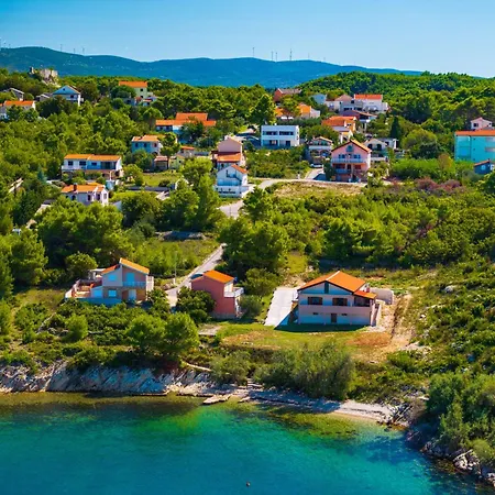 Lorena Villa Novigrad (Dalmatia)