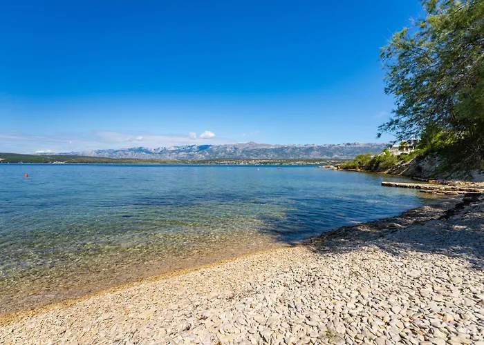 Lorena * Novigrad (Dalmatia)