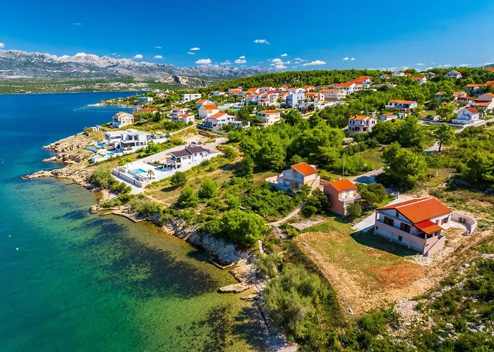 Lorena * Novigrad (Dalmatia)