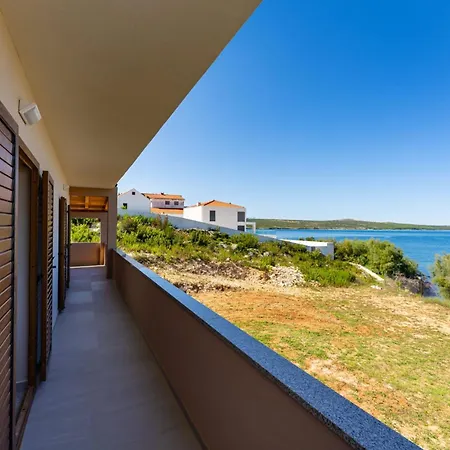 Villa Lorena *