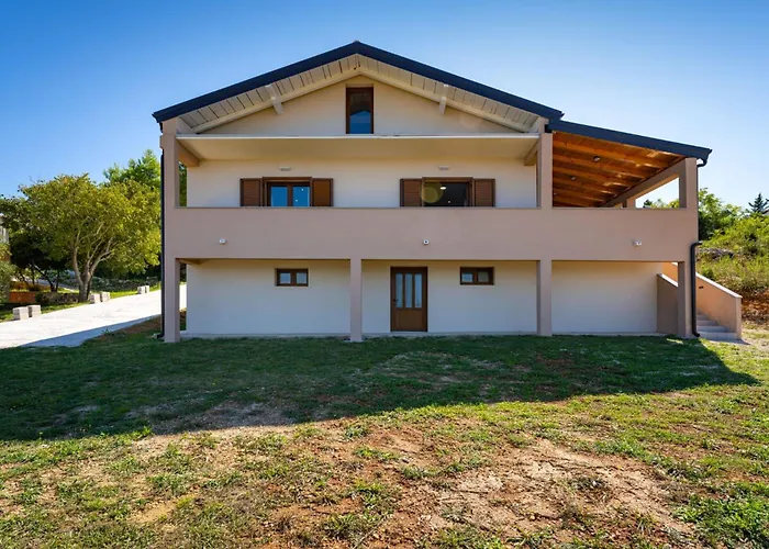 Вилла Lorena Новиград-Далмация